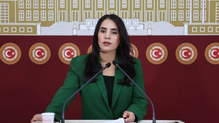 DEDAŞ’ın Şırnak’taki Uygulamaları Meclis Gündeminde: Muhtarlar İcra Kıskacında, Köylüler Susuz ve Elektriksiz Kaldı!