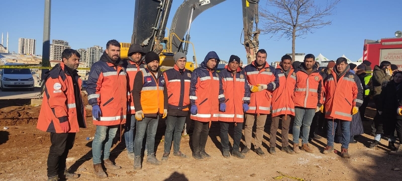İdil Arama Kurtarma Ekibimiz Deprem bölgesinde Kardeşlerimizin Yanında 