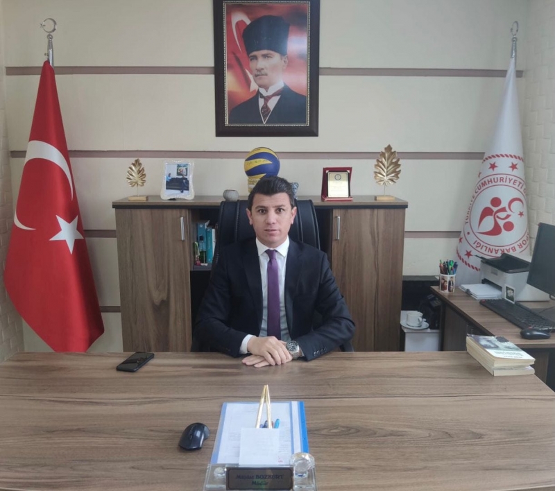 İdil Gençlik ve Spor İlçe Müdürü Müjdat Bozkurt Görevinden alındı.