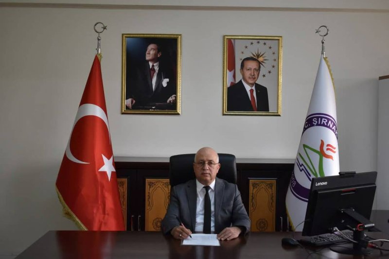 İdil Ziraat Fakültesi Dekanlığına Prof. Dr. Abdulkadir Sürücü Atandı. 