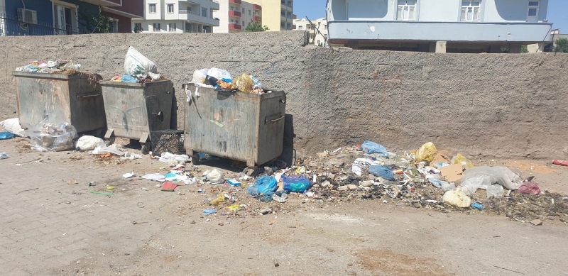 İdil’de çöpler ne zaman toplanacak? İdil’de çöpler niye toplanmıyor?