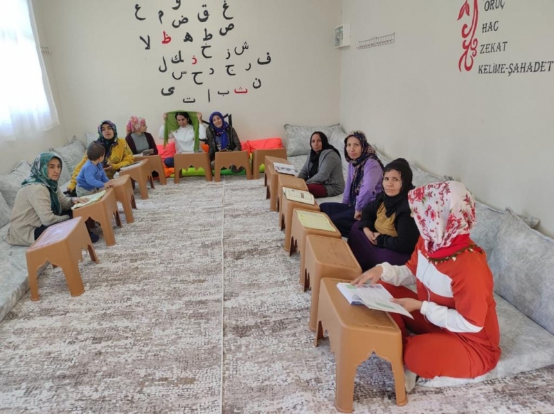 İdil'de Köy Yaşam Merkezleri Köylere Nefes Oluyor 