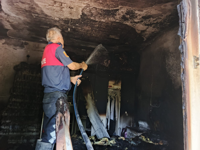 İdil’de yangın: 1 Ev kül oldu
