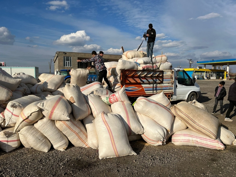 İdil’den deprem bölgelerine yardımlar sürüyor
