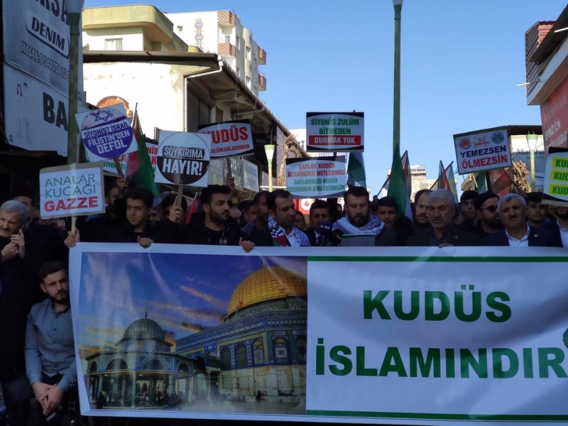 İdil'den Siyonist vahşete tepki: Filistin toprakları asla size vatan olmayacaktır