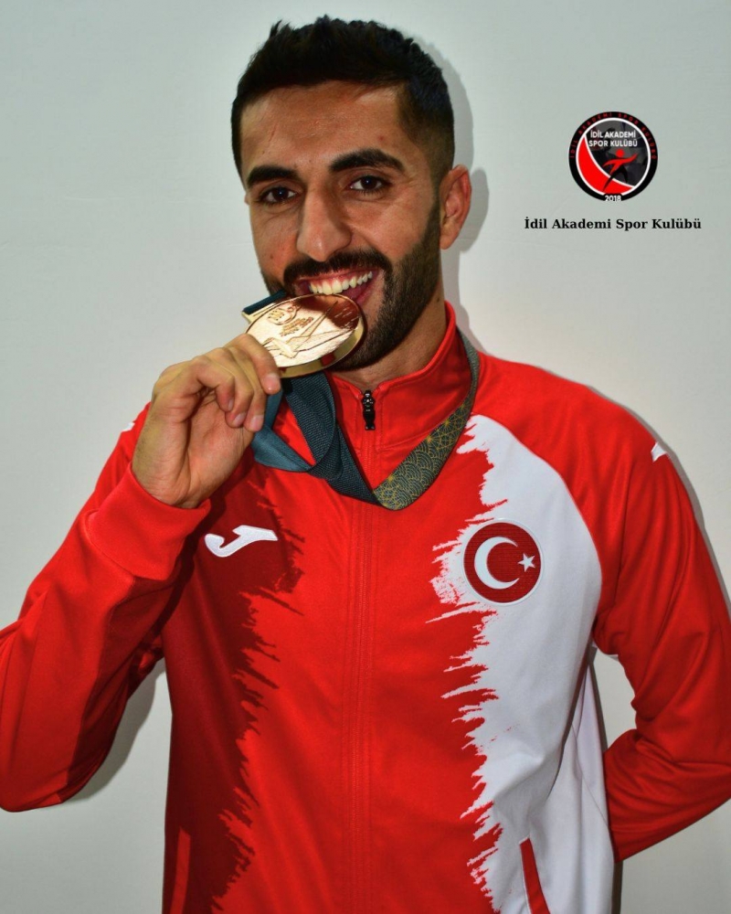 İdilli milli atletimizden tarihi bir başarı…