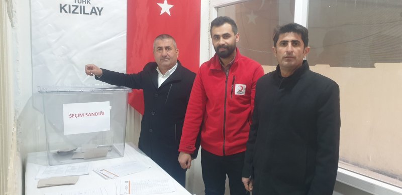 Kızılay İdil Şube Başkanı Mehmet AKDENİZ Güven Tazeledi