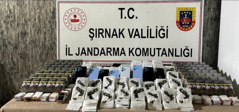 Şırnak'ta Kaçakçılık Operasyonu: 22 Şüpheli Gözaltında