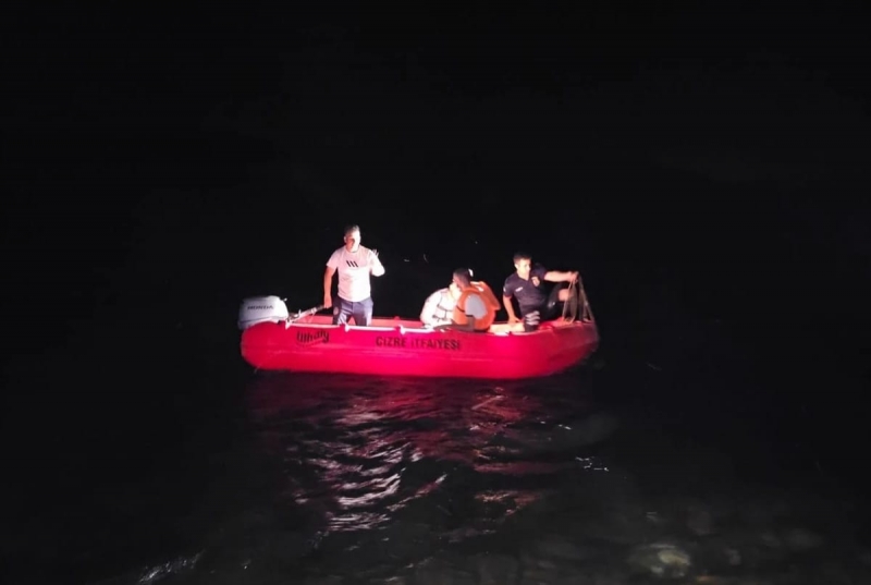 Şırnak'ta Nehirde Mahsur Kalan 2 Kişi Kurtarıldı 