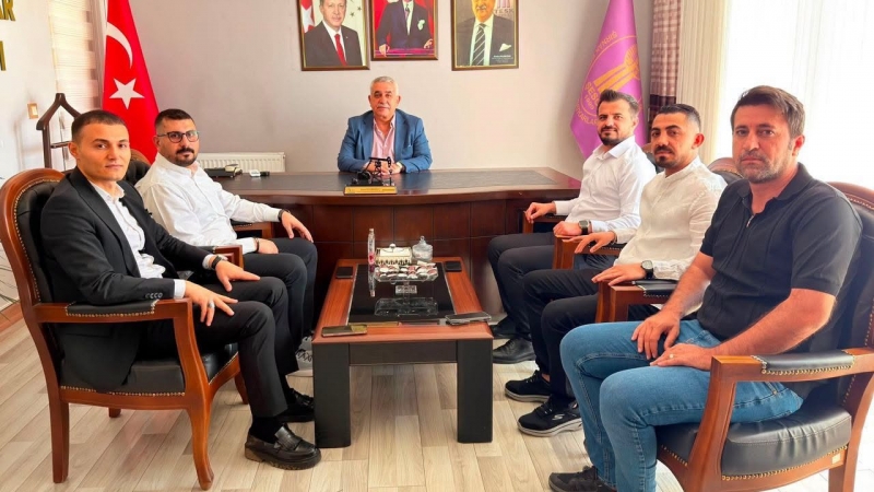 Eczacılar ve sağlıkçılardan başkan Haşimoğlu'na ziyaret