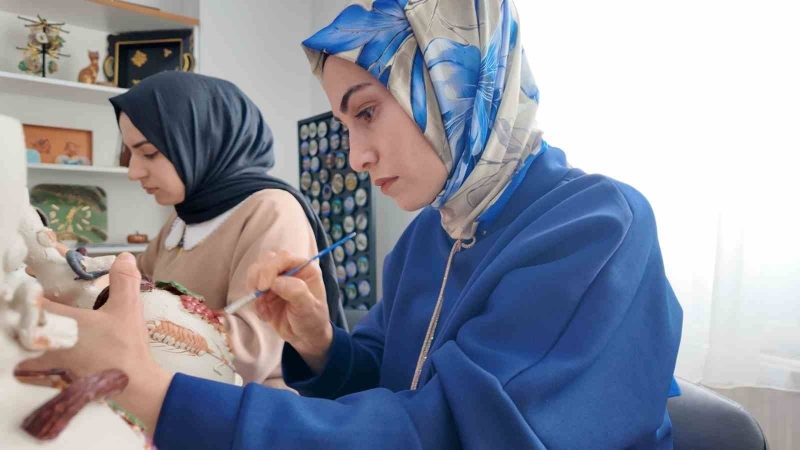 İdil’de üretilen testiler dünyanın dört bir yanına gönderiliyor