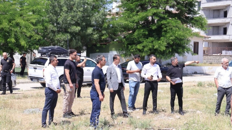 İdil'in Spor Altyapısına Dev Katkı: Yarı Olimpik Yüzme Havuzu Gün Sayıyor!