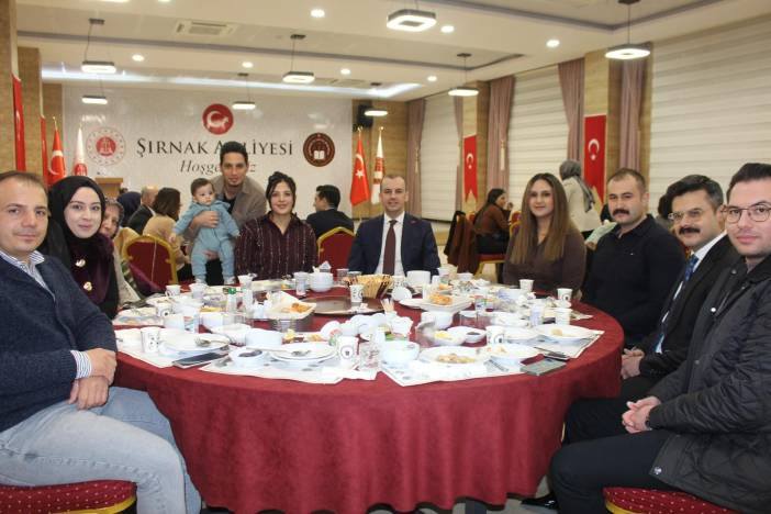  Şırnak’ta Adliye Personeli İftarda Buluştu