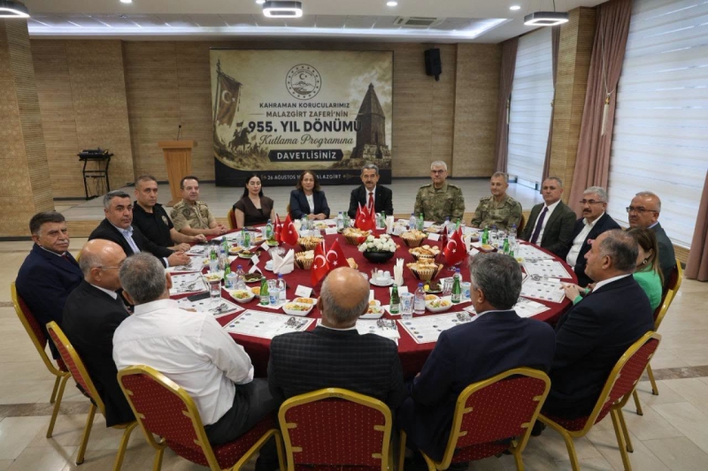 Şırnak’ta Korucu Başları Malazgirt Zaferi Programına Davet Edildi
