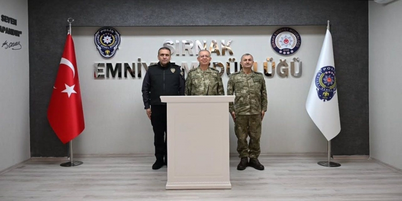 Şırnak’ta Kritik Ziyaret: 2.Ordu Komutanı’ndan Emniyet Müdürü’ne Ziyaret