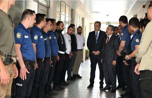 Vali Ekici’den Habur Sınır Kapısı’na Bayram Ziyareti
