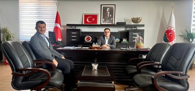 AK Parti idil İlçe Başkanı Ali Genç Şırnak Vali Yardımcısı ve Özel idare Genel Sekreteri Murat Çiçek'i Ziyaret Etti. 