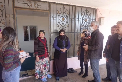  AK Parti idil ilçe Teşkilatı Köyleri Tek Tek Gezerek Vatandaşlarla Bir Araya Geldiler. 