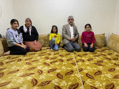 AK Parti idil ilçe Teşkilatı Ev ziyaretlerine Devam Ediyor 