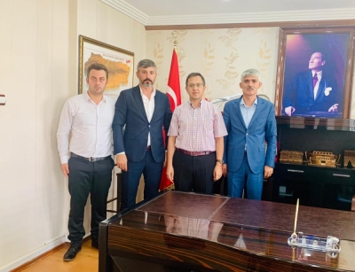 AK Parti idil İlçe Teşkilatı kurumları ziyaret etti.