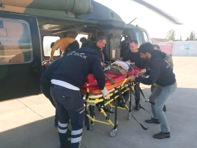 Beyin Kanaması Geçiren Vatandaşa  Askeri Helikopterle Sevk