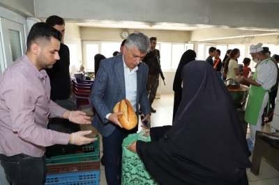 Cizre Kaymakamlığı 19 yıldır her Gün 200 Aileye Sıcak yemek Dağıtıyor.