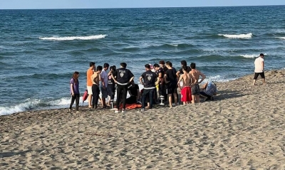  Cizre’den Sakarya’ya mevsimlik işçi olarak giden 15 yaşındaki Nahide Gök Karadeniz’de Boğuldu.