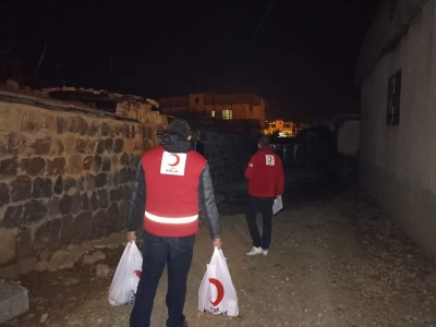 Gece Gündüz demeden idil Halkına Hizmet eden Kızılay idil Temsilciliğini Tebrik Ederiz. 