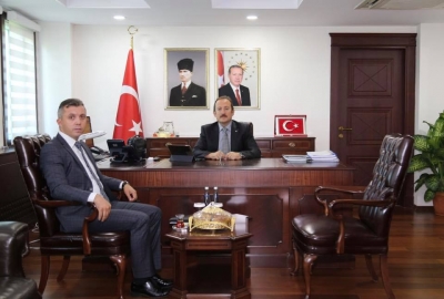 Göreve Başlayan Uludere Kaymakamı Ahmet Solmaz, Vali Ali Hamza Pehlivan’ı Ziyaret Etti