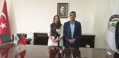 HDP İdil Eş başkanları Songül Erden ve Murat Şen Mazbatalarını Aldı.