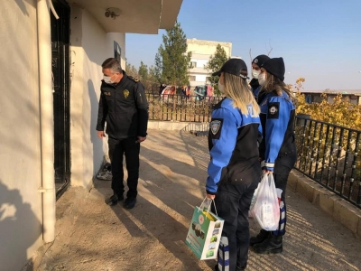 İdil Emniyet Müdürü Ali Pehlivan’dan Erzak Paketi 