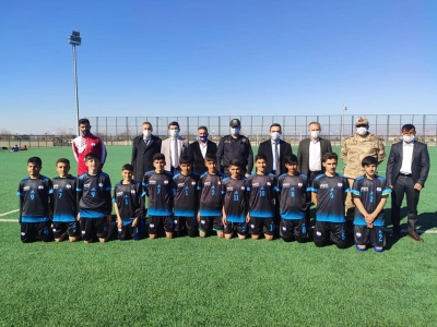 idil Esnaflarımızdan Öğrencilerimize Forma 