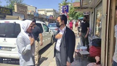 İdil Kaymakamı Refik Özsoy’dan esnaf ziyareti