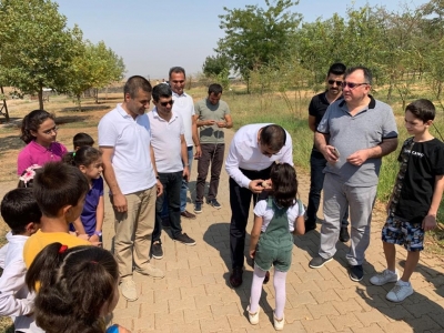  İdil Kaymakamı Zafer Sağ Çocuklarla Pikniğe Gitti.