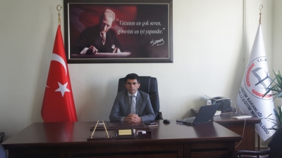 İdil Milli Eğitim Müdürümüz Mehmet Şirin Arslan’dan 23 Nisan kutlama mesajı