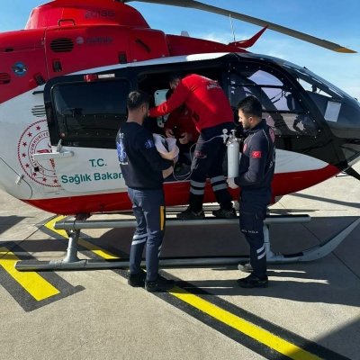 idil’de 2.5 aylık hasta bebek ambulans helikopterle Elazığ'a sevk edildi