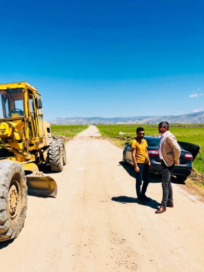 İdil’de Köy Yolları Asfaltlanmaya Devam Ediliyor.