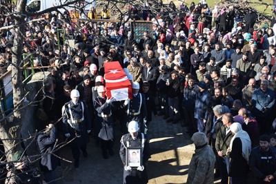 İdil’li Şehit güvenlik korucusu gözyaşları arasında toprağa verildi