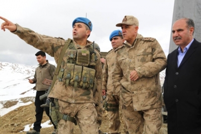 Jandarma Genel Komutanı Orgeneral Çetin, Kato Dağına Çıktı