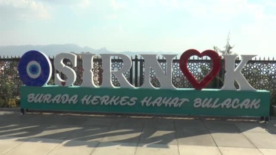 Kovid-19 aşılamasında mavi kategoriye geçen Şırnak'ta 