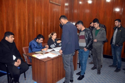 Kozluk'ta esnaf seçime gitti