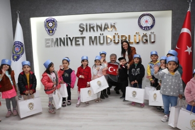Polis Teşkilatının 177.Yıl Dönümünde Şırnak'ta Polislere Ziyaret 