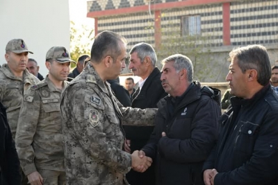 Şırnak İl Emniyet Müdürü Sazak İdil’de taziyeye katıldı