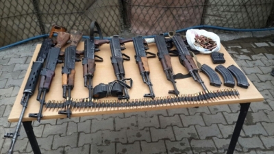 Şırnak'ta 1 Kanas ve 7 Adet Kalaşnikof  Tüfeği Ele Geçirildi
