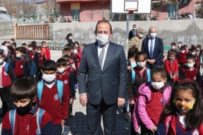 Şırnak'ta 438 köy okulunda 42 bin 894 öğrenci yüz yüze eğitime başladı