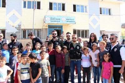 Şırnak'ta okul önlerinde uyuşturucu uygulaması