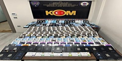 Şırnak'ta Operasyon: 22 milyon TL değerinde kaçak cep telefonu ele geçirildi