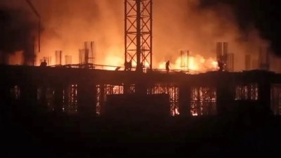 Şırnak'ta Yapımı Süren Hastane İnşaatında Yangın Çıktı