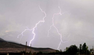 Şırnak'ta yıldırım isabet eden 7 kişi yaralandı