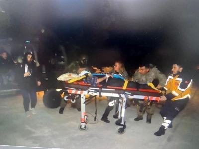 Şırnak'ta yüksekten düşen yaşlı adam askeri helikopterle hastaneye ulaştırıldı